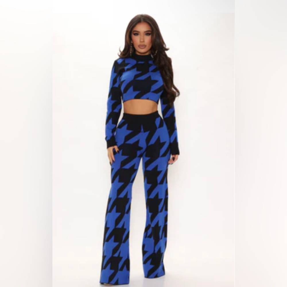 Two piece set